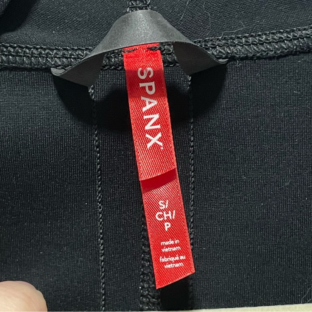 SPANX Faux Leather Convertible Jacket - Picture 3 of 12